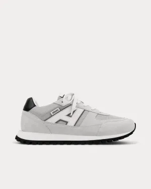 Aeon Runner Light Grey Low Top Sneakers