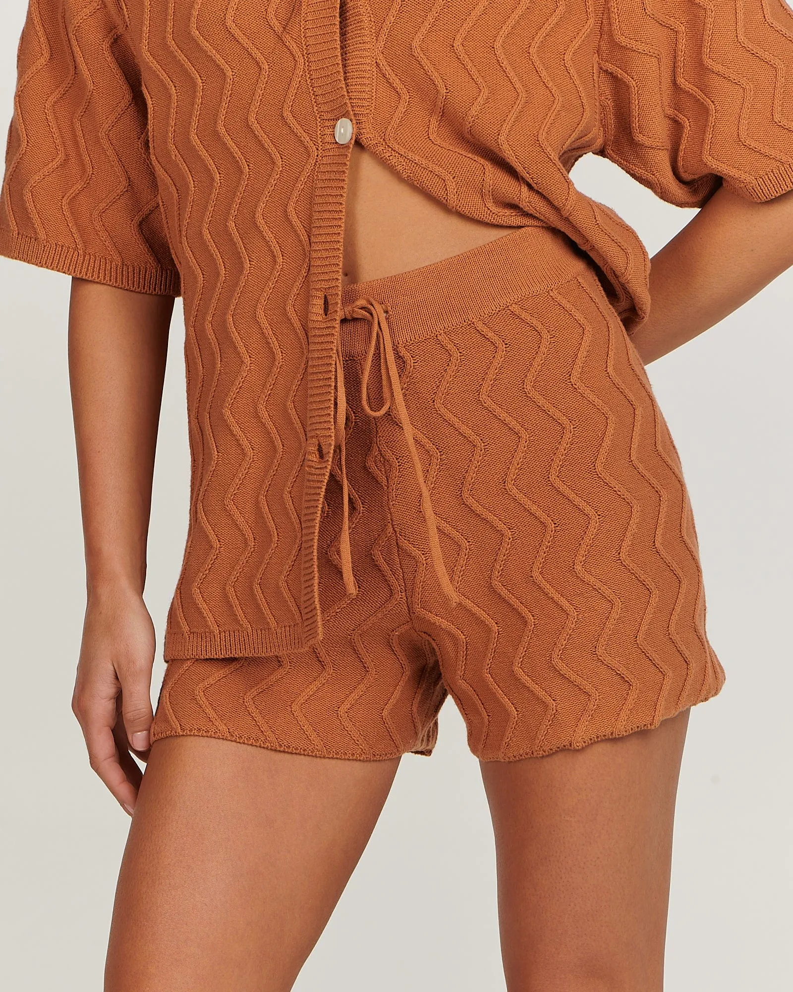 Alexis Short - Caramel