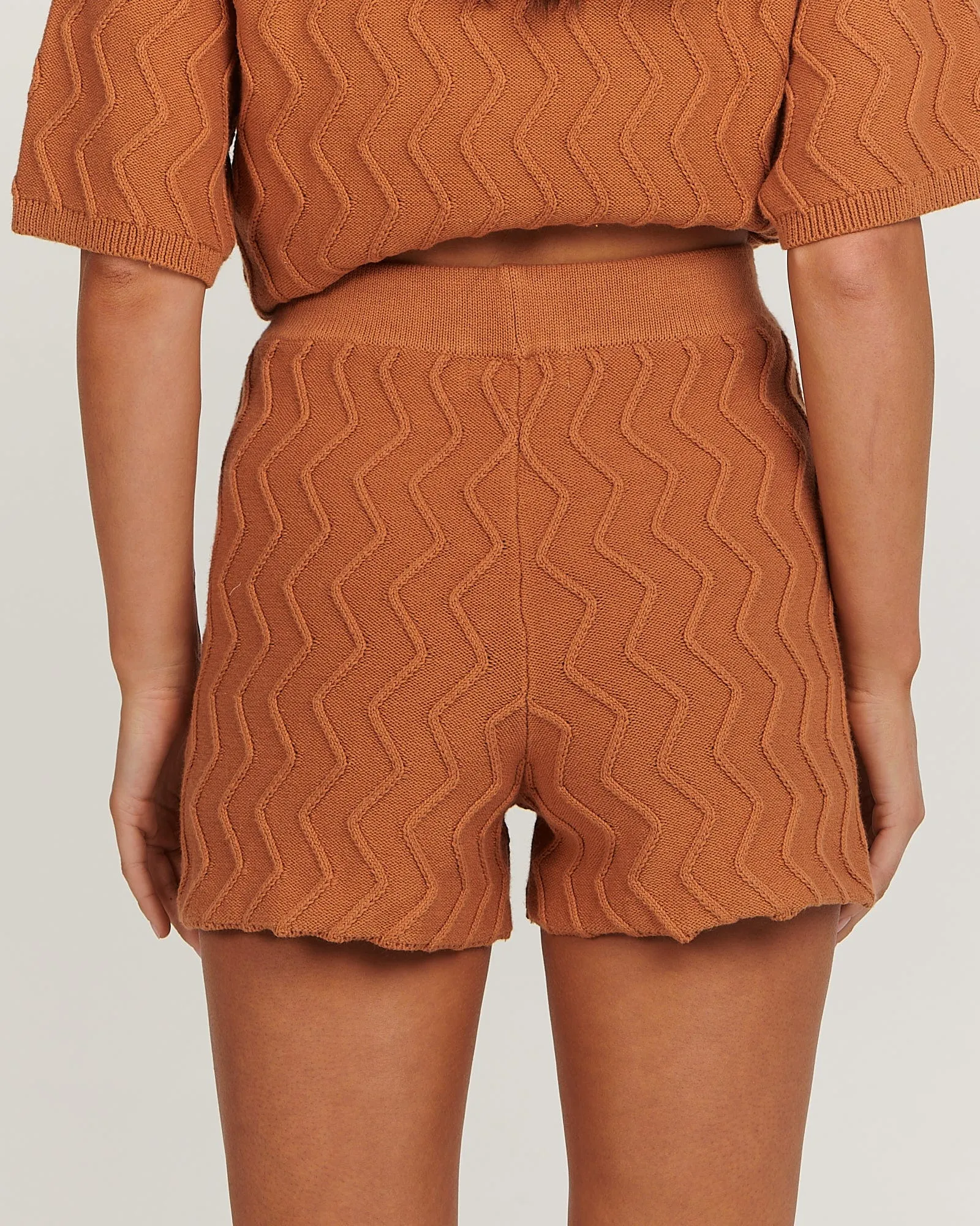 Alexis Short - Caramel