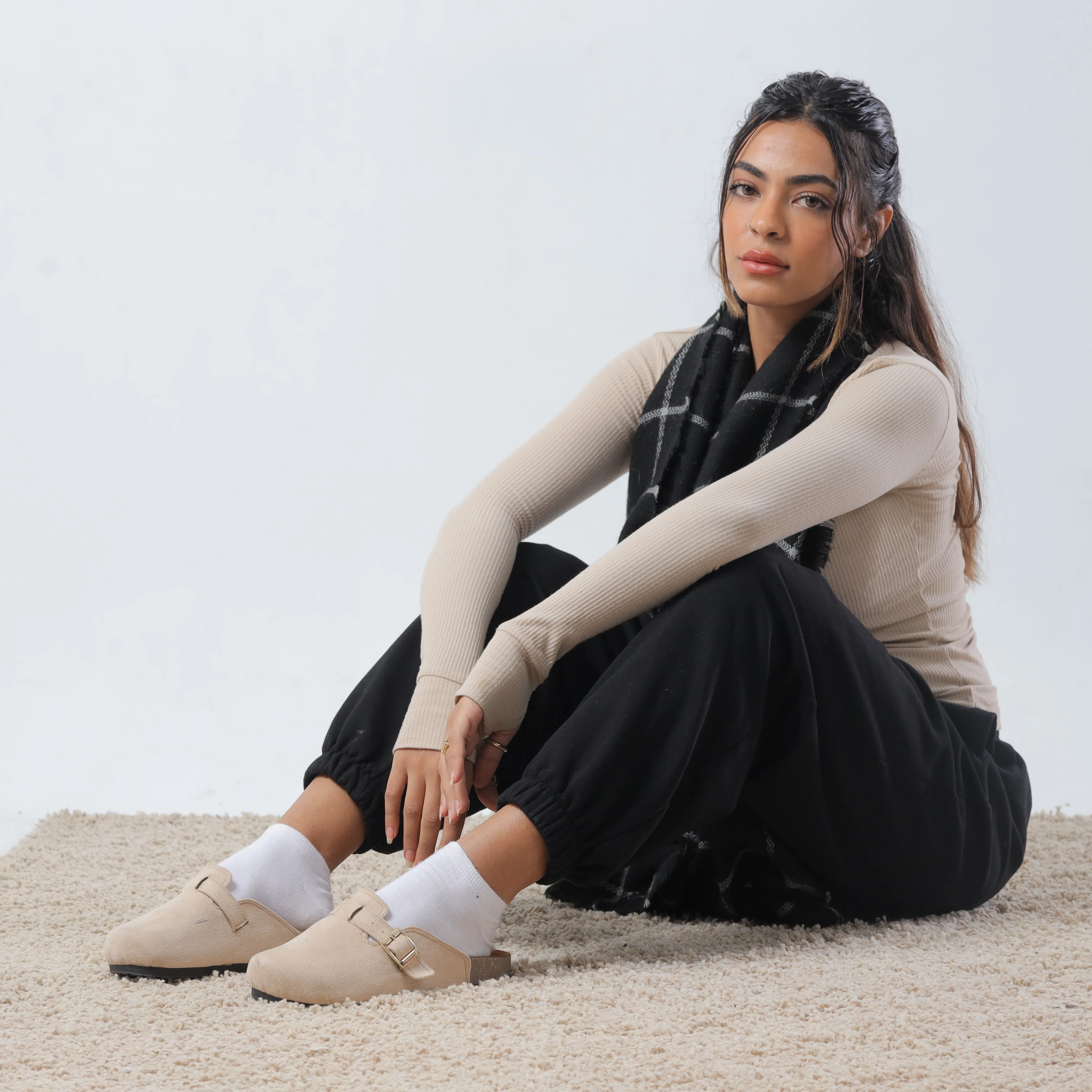 Comfy Soft Footbed Women Clogs - Beige