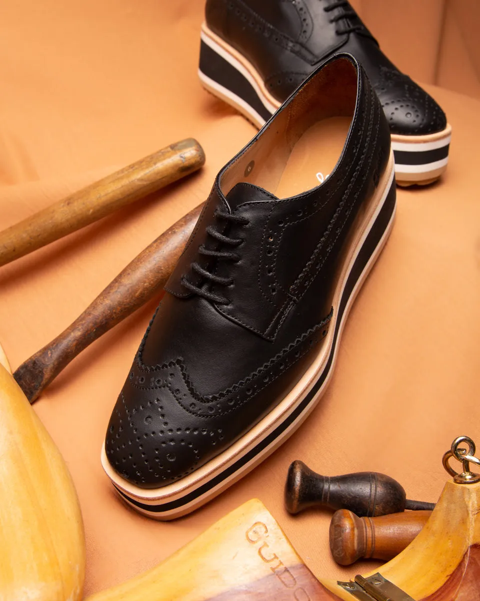 Lace-Up Milan Black