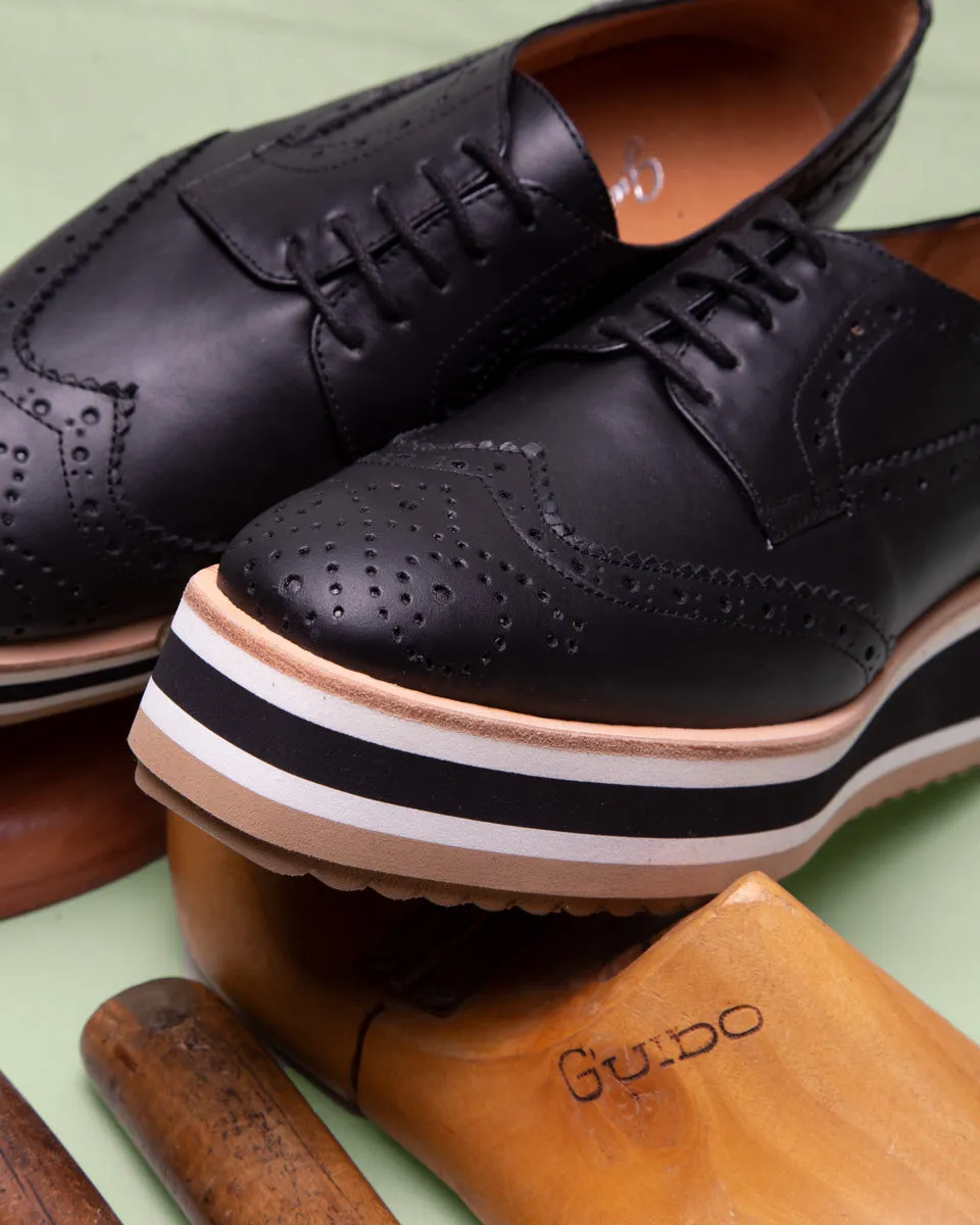 Lace-Up Milan Black