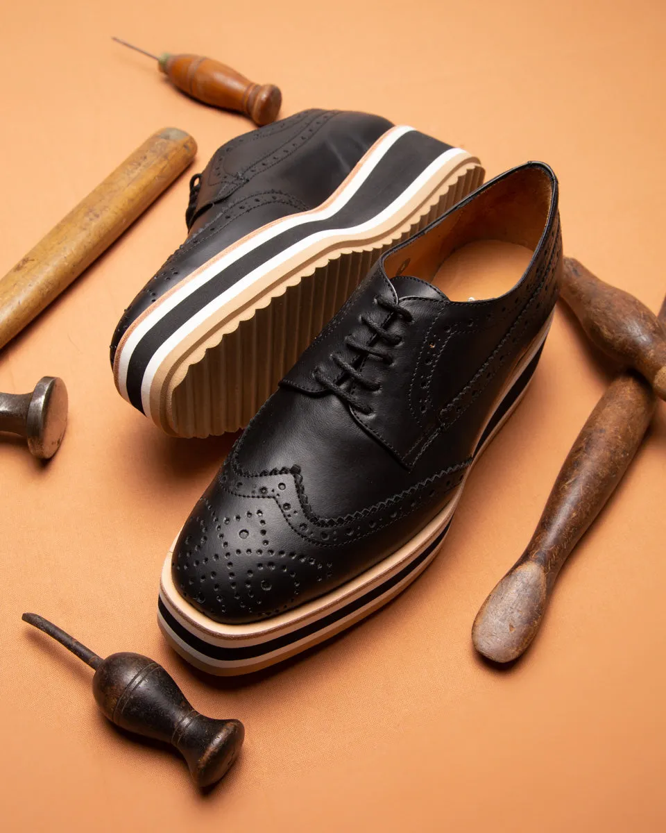Lace-Up Milan Black