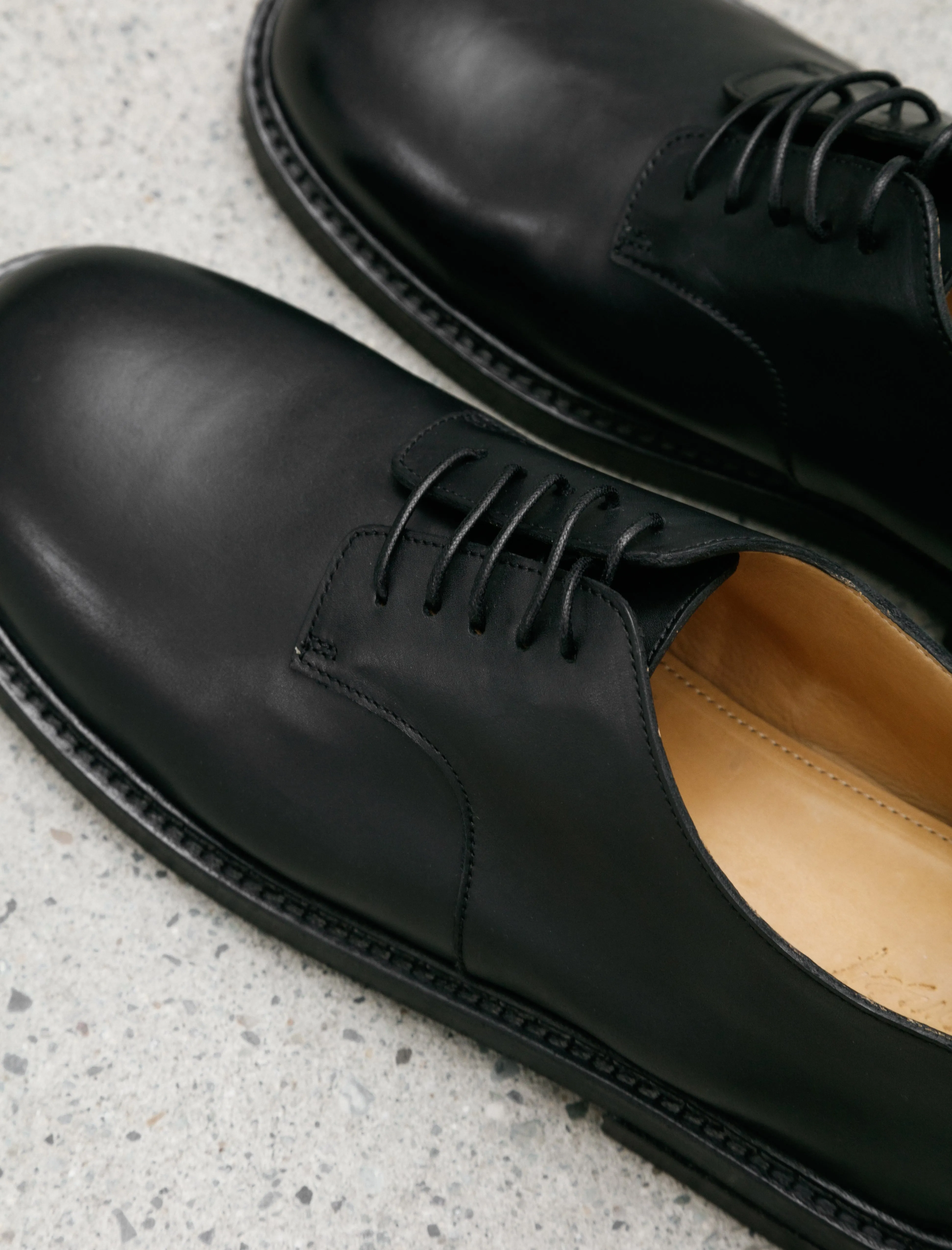 Nasello Derby Nero