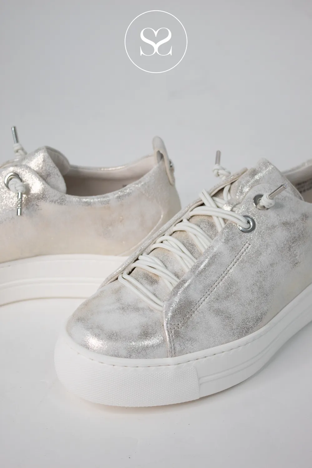 PAUL GREEN 5017 METALIC PULL ON FLATFORM TRAINERS