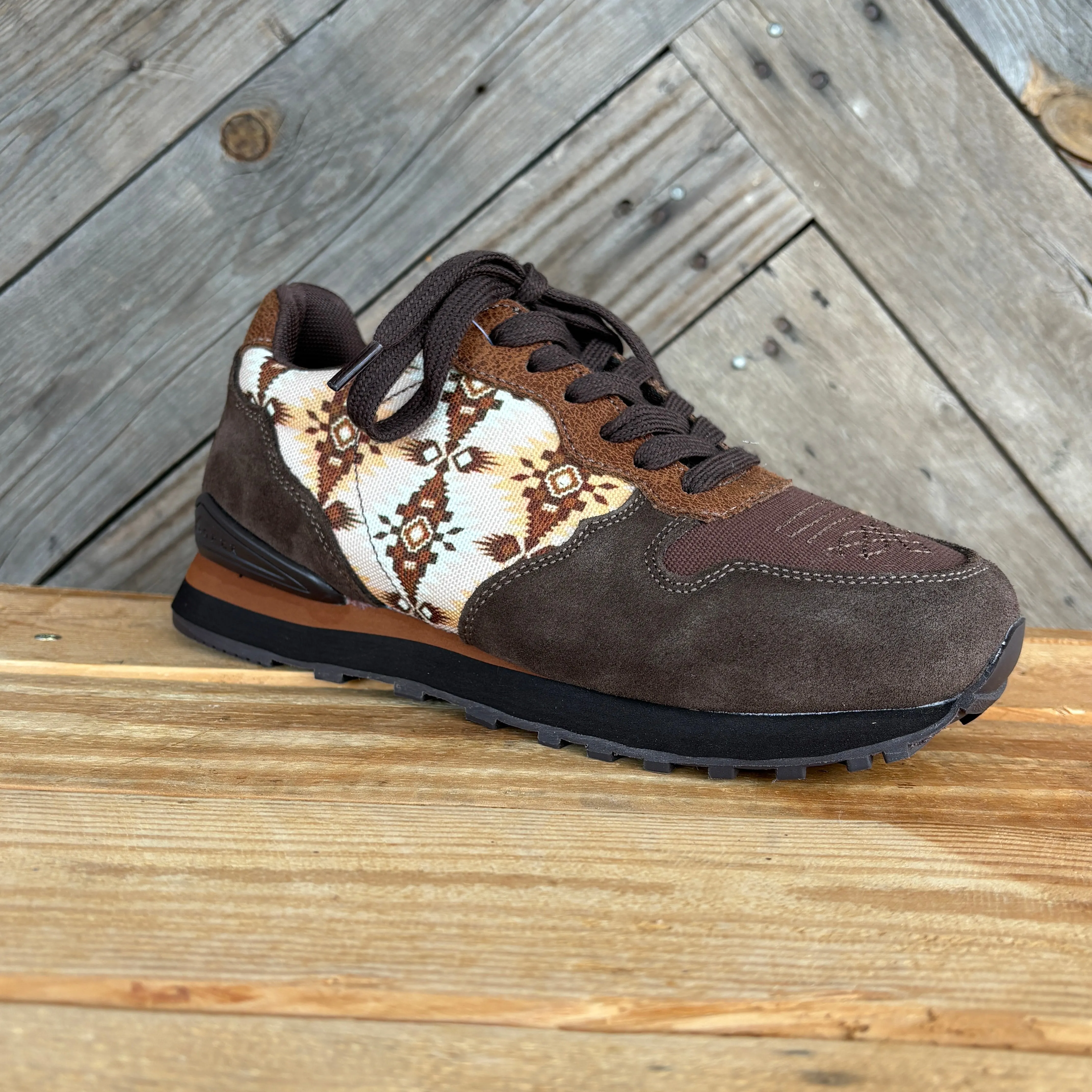 Roper Women's Giddyup Aztec Retro Lace Up Jogger in Brown