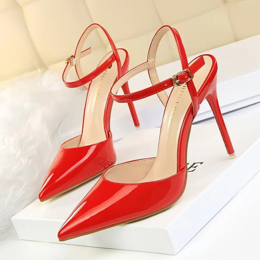 Women's Patent Leather Stiletto Heel Closed Toe Pumps with Buckle